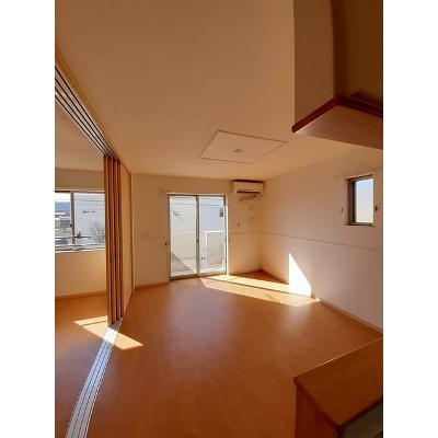 シャルマンジャンⅢＡ 202【管理NO：1-016942501-02020】 ★家具家電は申し込み後に搬入します★ ★2026年10月中旬入居可能★の物件写真2