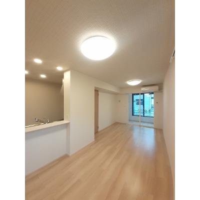 アメージングⅢ 101【管理NO：1-027195003-01010】 ★家具家電は申し込み後に搬入します★ ★2026年10月下旬入居可能★の物件写真2