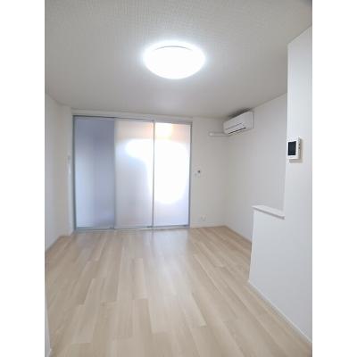 オリーブ・アール 105【管理NO：1-028057601-01050】 ★家具家電は申し込み後に搬入します★ ★2026年12月中旬入居可能★の物件写真2