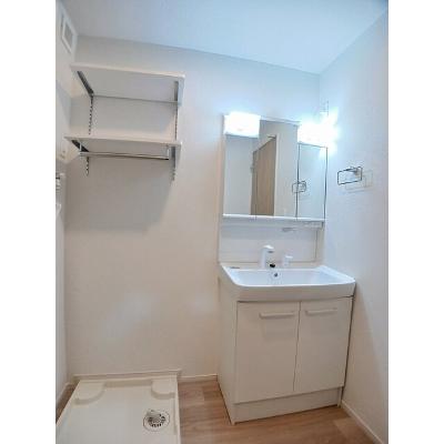 ラフィーネロジュマンⅢ 102【管理NO：1-027384601-01020】 ★家具家電は申し込み後に搬入します★ ★2026年11月上旬入居可能★の物件写真6