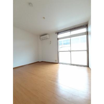 ソレーユ久安 201【管理NO：1-007897801-02010】 ★家具家電は申し込み後に搬入します★ ★2026年10月下旬入居可能★の物件写真2