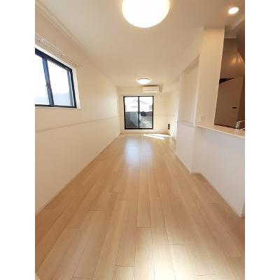 フェニックス 204【管理NO：1-027182601-02040】 ★家具家電は申し込み後に搬入します★ ★2026年10月中旬入居可能★の物件写真2