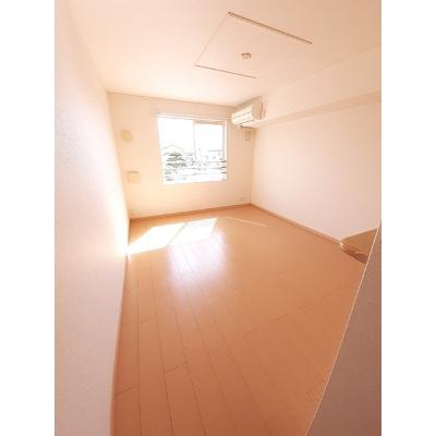 ファミールケイ　Ｆ 203【管理NO：1-015841601-02030】 ★家具家電は申し込み後に搬入します★ ★2026年10月上旬入居可能★の物件写真2