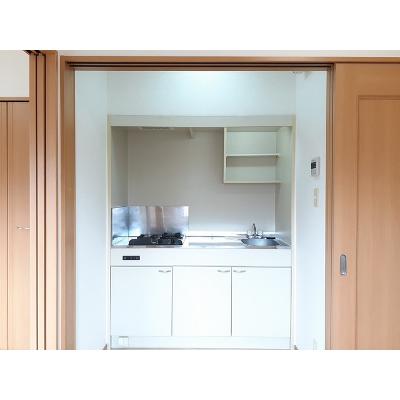 ランコントル 201【管理NO：1-013629901-02010】 ★家具家電は申し込み後に搬入します★ ★2026年10月下旬入居可能★の物件写真3