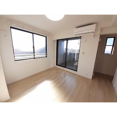 シャルモントゥⅢ 301【管理NO：1-027119101-03010】 ★家具家電は申し込み後に搬入します★ ★2026年11月中旬入居可能★の物件写真2