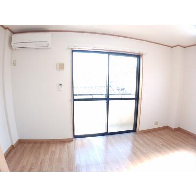 薫風館 204【管理NO：1-013239201-02040】 ★家具家電は申し込み後に搬入します★ ★2026年10月下旬入居可能★の物件写真2