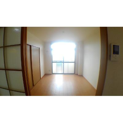 イマージュ吉武 202【管理NO：1-005000301-02020】 ★家具家電は申し込み後に搬入します★ ★2026年10月下旬入居可能★の物件写真2