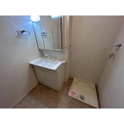 スモールウッズタウン　レイナ 202【管理NO：1-026285601-02020】 ★家具家電は申し込み後に搬入します★ ★2026年10月下旬入居可能★の物件写真6