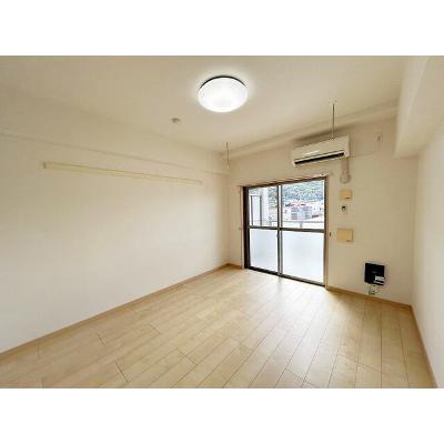 グランドステージ鏡 202【管理NO：1-018783701-02020】 ★家具家電は申し込み後に搬入します★ ★2026年10月下旬入居可能★の物件写真2