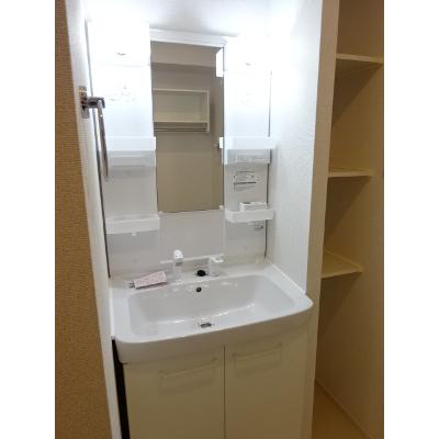 ベルメゾン 201【管理NO：1-023674901-02010】 ★家具家電は申し込み後に搬入します★ ★2027年04月中旬入居可能★の物件写真6