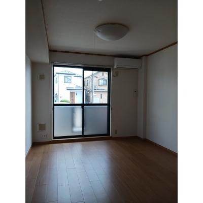 エバーグリーン本宿 105【管理NO：1-012086201-01050】 ★家具家電は申し込み後に搬入します★ ★2026年11月中旬入居可能★の物件写真2