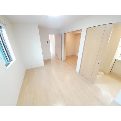 クローバー 104【管理NO：1-023200001-01040】 ★家具家電は申し込み後に搬入します★の物件写真2