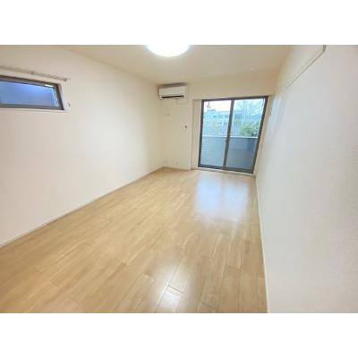 メゾンドソレイユ　Ⅴ 101【管理NO：1-023216301-01010】 ★家具家電は申し込み後に搬入します★ ★2026年10月下旬入居可能★の物件写真2