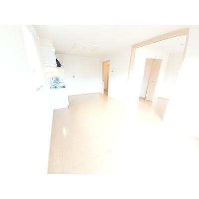 ラディアント・ガーデンＢ 201【管理NO：1-016310802-02010】 ★家具家電は申し込み後に搬入します★ ★2026年11月上旬入居可能★の物件写真2