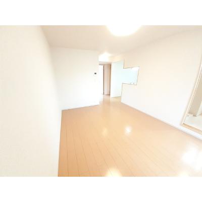 リヴェール　Ⅰ 202【管理NO：1-020475801-02020】 ★家具家電は申し込み後に搬入します★ ★2026年10月下旬入居可能★の物件写真2