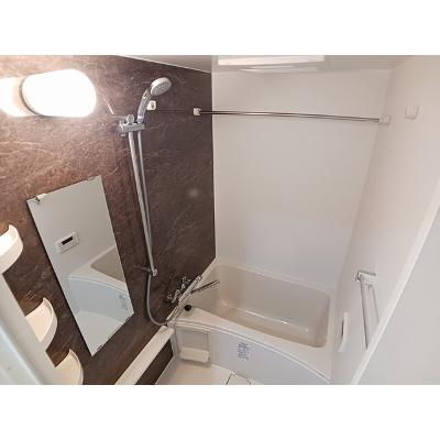 グランビスタ 402【管理NO：1-025374901-04020】 ★家具家電は申し込み後に搬入します★ ★2026年10月中旬入居可能★の物件写真4