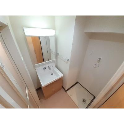 ＹＥＡ　ＨＩＧＡ 301【管理NO：1-023828301-03010】 ★家具家電は申し込み後に搬入します★ ★2026年10月上旬入居可能★の物件写真6