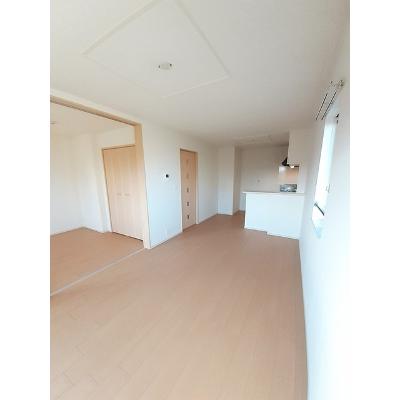 プレミアムガーデン 204【管理NO：1-020685001-02040】 ★家具家電は申し込み後に搬入します★ ★2026年10月下旬入居可能★の物件写真2