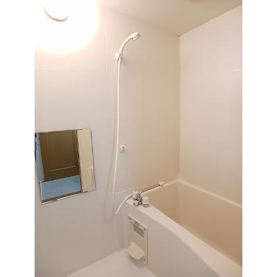 グランデファジョリーノ 203【管理NO：1-011564801-02030】 ★家具家電は申し込み後に搬入します★の物件写真4