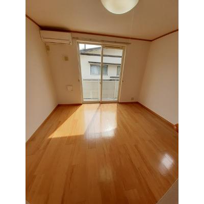 Ｓｔａｒ　Ｂｅａｒ 205【管理NO：1-012694501-02040】 ★家具家電は申し込み後に搬入します★ ★2026年10月下旬入居可能★の物件写真2
