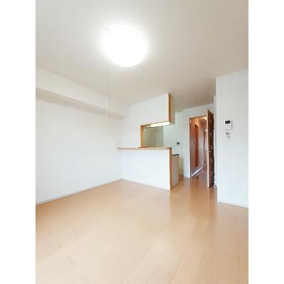 クラール 205【管理NO：1-015503101-02040】 ★家具家電は申し込み後に搬入します★ ★2026年12月中旬入居可能★の物件写真2