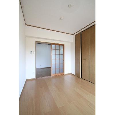 グレース江越 205【管理NO：1-007830701-02040】 ★家具家電は申し込み後に搬入します★ ★2026年11月上旬入居可能★の物件写真2
