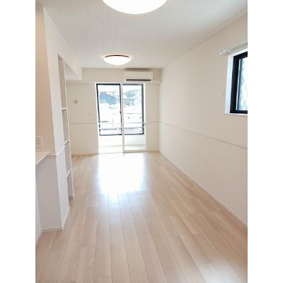 ベル　シエルメール　Ⅰ 101【管理NO：1-027812201-01010】 ★家具家電は申し込み後に搬入します★ ★2026年10月下旬入居可能★の物件写真2