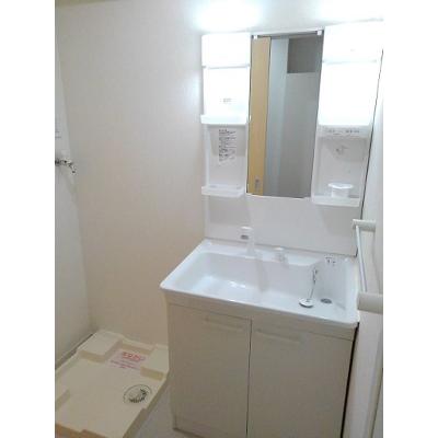 アイリス 102【管理NO：1-022166201-01020】 ★家具家電は申し込み後に搬入します★ ★2026年11月上旬入居可能★の物件写真6