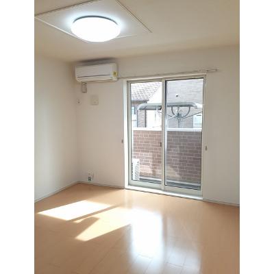 パインフォレストⅡグロウ 102【管理NO：1-018302902-01020】 ★家具家電は申し込み後に搬入します★ ★2026年11月上旬入居可能★の物件写真2