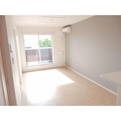 ルカン・バレーヌ 204【管理NO：1-021480701-02040】 ★家具家電は申し込み後に搬入します★ ★2026年09月下旬入居可能★の物件写真2