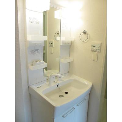 エレガンソ－レⅢ 104【管理NO：1-017661001-01040】 ★家具家電は申し込み後に搬入します★ ★2026年11月上旬入居可能★の物件写真6