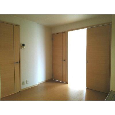 エルディム辻井 205【管理NO：1-001018001-02050】 ★家具家電は申し込み後に搬入します★ ★2026年10月下旬入居可能★の物件写真2