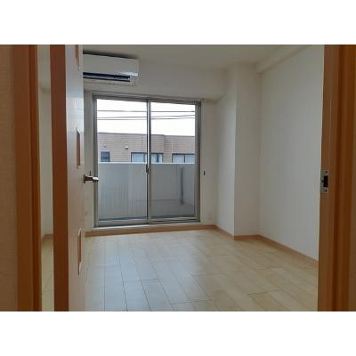 アウル三鷹 403【管理NO：1-018288601-04030】 ★家具家電は申し込み後に搬入します★の物件写真2
