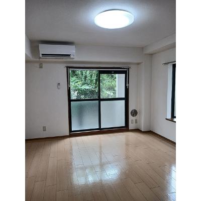 メゾン・プリムローズ 106【管理NO：1-010212301-01060】 ★家具家電は申し込み後に搬入します★ ★2026年10月下旬入居可能★の物件写真2
