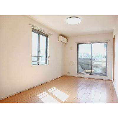 ファイン　ブリーズ 301【管理NO：1-018545701-03010】 ★家具家電は申し込み後に搬入します★の物件写真2