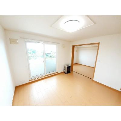 クレメント　スクエア 201【管理NO：1-014776901-02010】 ★家具家電は申し込み後に搬入します★ ★2026年10月下旬入居可能★の物件写真2