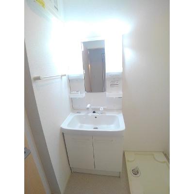 エテルノ　フィオーレⅠ 102【管理NO：1-018601901-01020】 ★家具家電は申し込み後に搬入します★ ★2026年10月下旬入居可能★の物件写真6