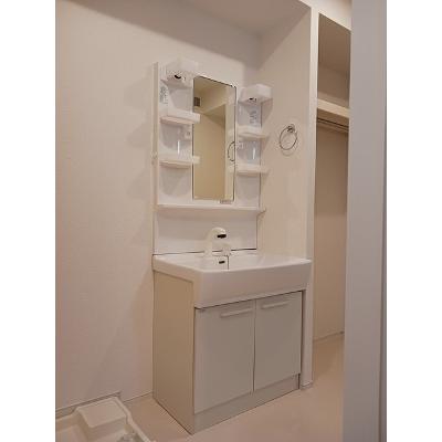 エレガンツァ　フィオーレ 105【管理NO：1-023201501-01050】 ★家具家電は申し込み後に搬入します★ ★2026年10月下旬入居可能★の物件写真6