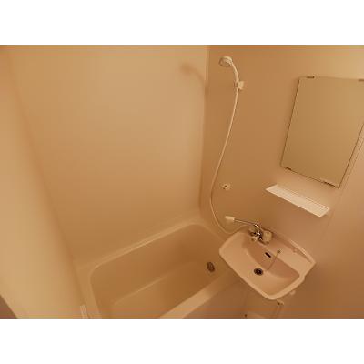 コーポライフながまち 204【管理NO：1-010237501-02040】 ★家具家電は申し込み後に搬入します★の物件写真4