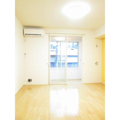 ルーチェ・デル・ソレⅠ 104【管理NO：1-021542301-01040】 ★家具家電は申し込み後に搬入します★ ★2026年10月下旬入居可能★の物件写真2