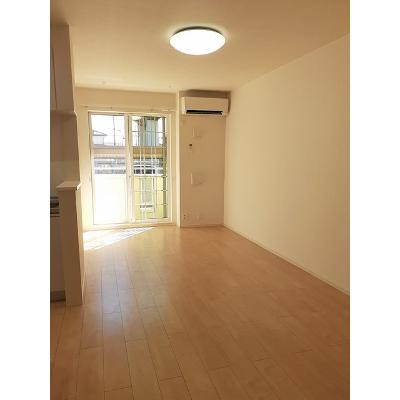 ブリアンローズ 102【管理NO：1-022661201-01020】 ★家具家電は申し込み後に搬入します★の物件写真2