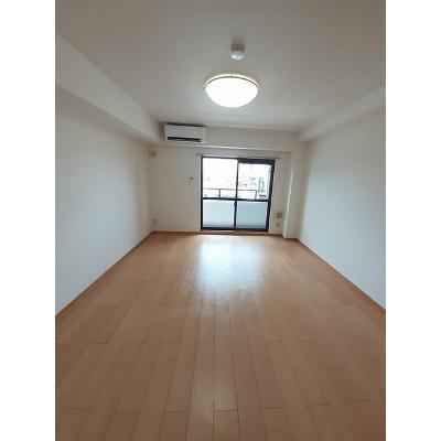 プラティーク 204【管理NO：1-011954401-02040】 ★家具家電は申し込み後に搬入します★ ★2026年10月下旬入居可能★の物件写真2