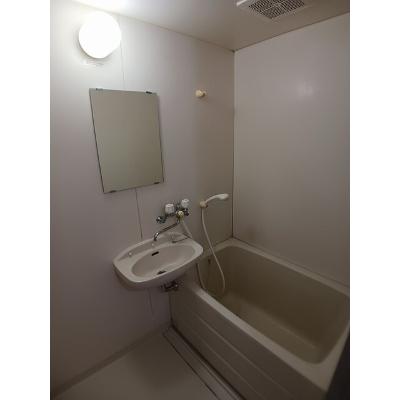 ファミールメゾンＰⅢ 201【管理NO：1-003565201-02010】 ★家具家電は申し込み後に搬入します★ ★2026年11月中旬入居可能★の物件写真4