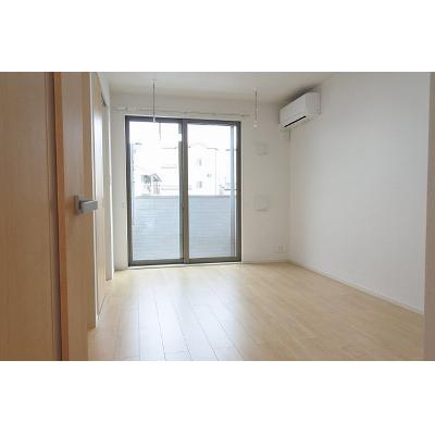 プライムコート芝西 102【管理NO：1-023089801-01020】 ★家具家電は申し込み後に搬入します★ ★2026年10月下旬入居可能★の物件写真2