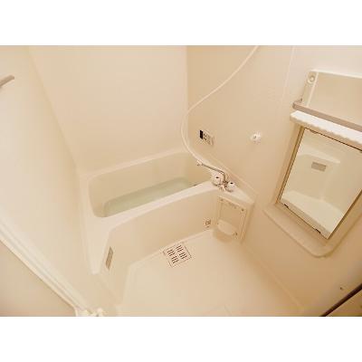 トリーハウス 101【管理NO：1-011991601-01010】 ★家具家電は申し込み後に搬入します★ ★2026年11月中旬入居可能★の物件写真4