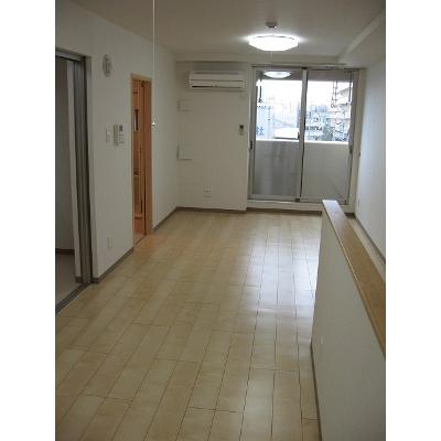 コンフォート　デイズ 406【管理NO：1-016943501-04060】 ★家具家電は申し込み後に搬入します★ ★2026年10月下旬入居可能★の物件写真2