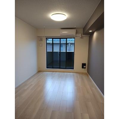 ポパイ 203【管理NO：1-027759001-02030】 ★家具家電は申し込み後に搬入します★ ★2026年11月上旬入居可能★の物件写真2