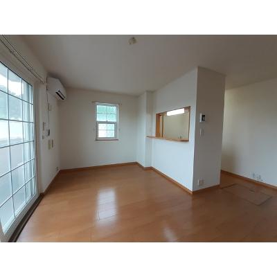 ベル・コリーヌ 101【管理NO：1-013456401-01010】 ★家具家電は申し込み後に搬入します★ ★2026年10月下旬入居可能★の物件写真2