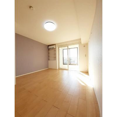 アーバングレイスⅥ 205【管理NO：1-024518901-02040】 ★家具家電は申し込み後に搬入します★ ★2026年10月下旬入居可能★の物件写真2