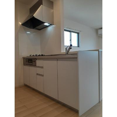 ワンクオーレ 203【管理NO：1-025578801-02030】 ★家具家電は申し込み後に搬入します★の物件写真3